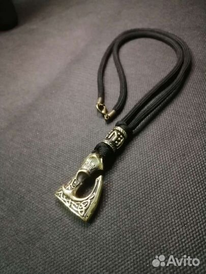 Шнурок на шею Молот Тора