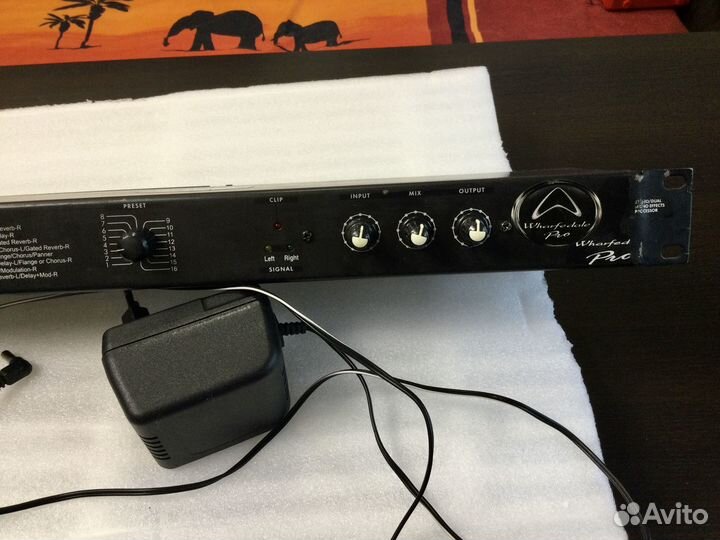 Процессор эффектов Wharfedale ezverb