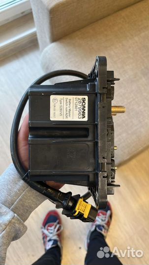 Аварийный выклбчатель массы scania