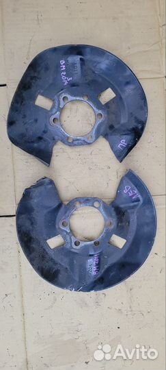 Кожух тормозного диска mazda 3 bm