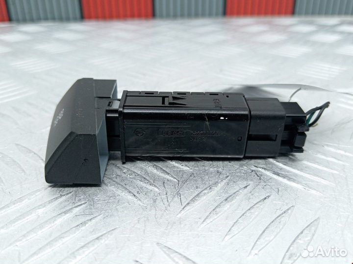 Кнопка ASC / ESP SsangYong Rodius рест. 2011