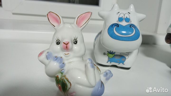 Фарфоровые статуэтки