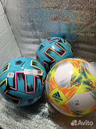 Футбольный мяч adidas для пляжного футбола