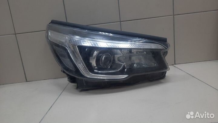 Фара правая Subaru Forester