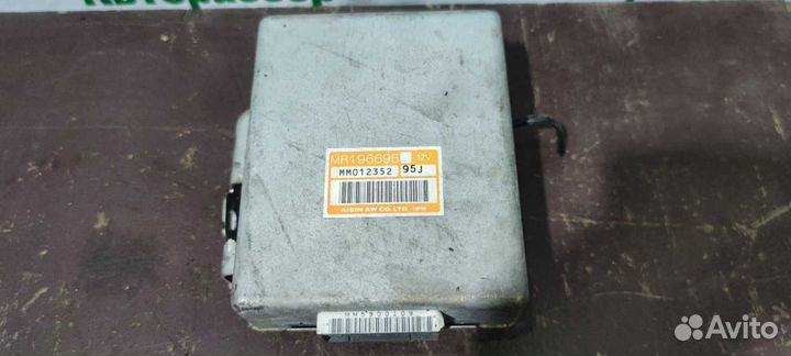Блок управления АКПП (эбу) Mitsubishi Pajero