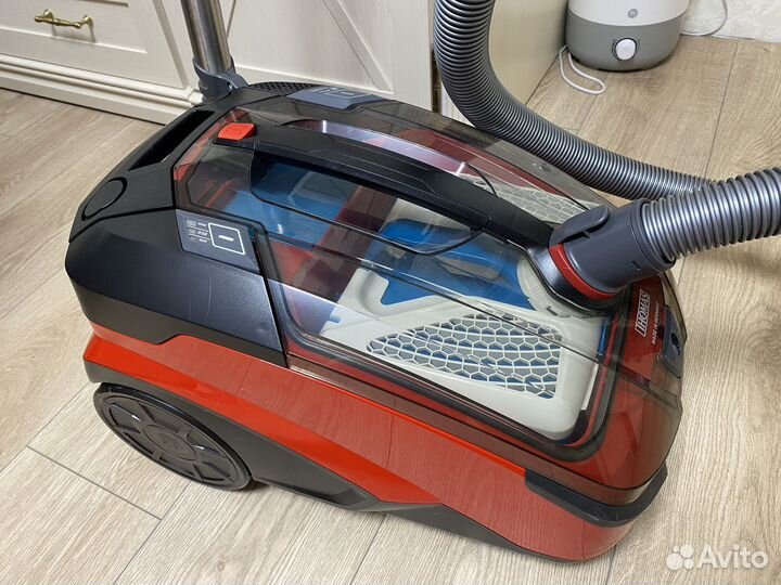 Моющий пылесос Thomas Wave XT Aqua-Box
