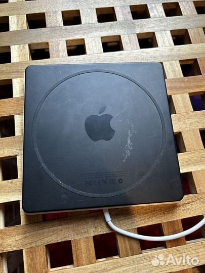 Оптический привод Apple USB SuperDrive A1379