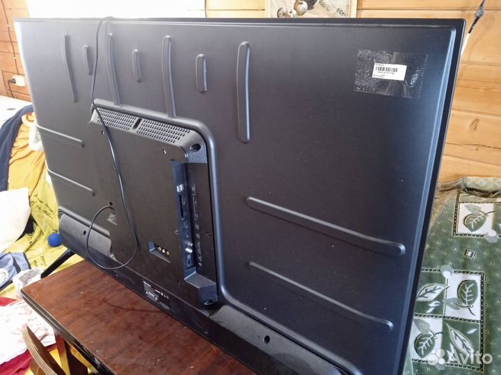 Продам телевизор Hisense 50e7hq