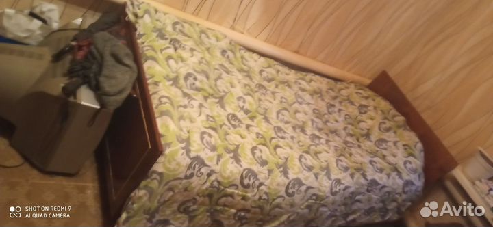 Кровать с матрасом