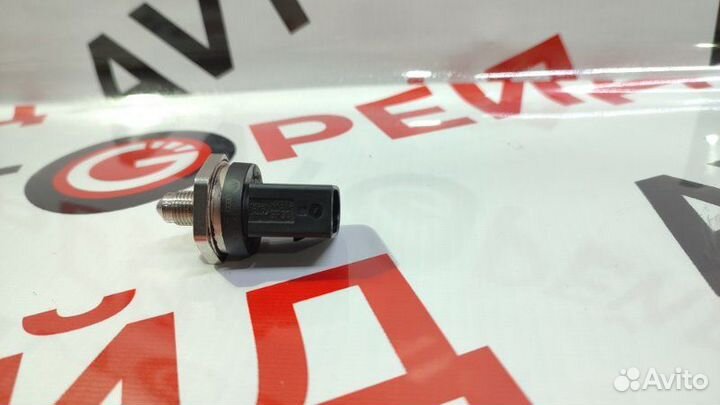 Датчик давления топлива Audi A4 8K2 cdhb