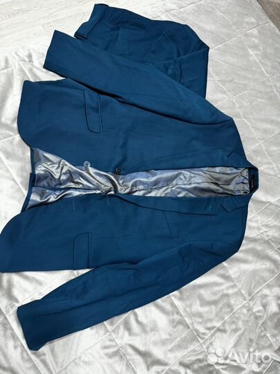 Костюм мужской