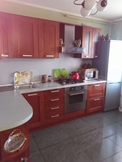 3-к. квартира, 68 м², 2/9 эт.