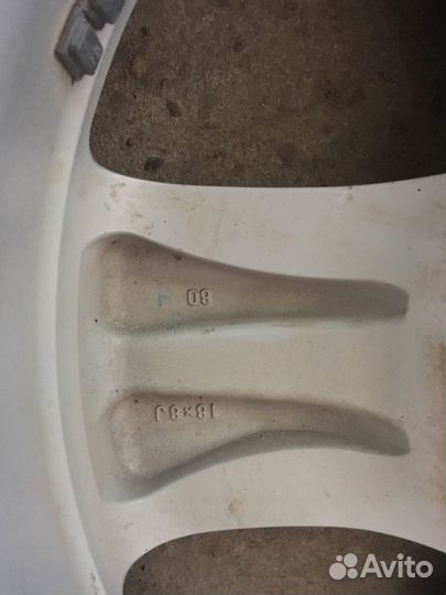 Диск литой Toyota LC 200