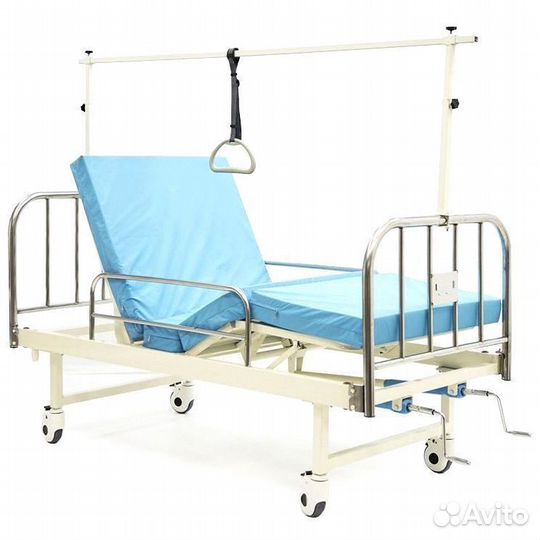 Медицинская кровать для ухода за больными