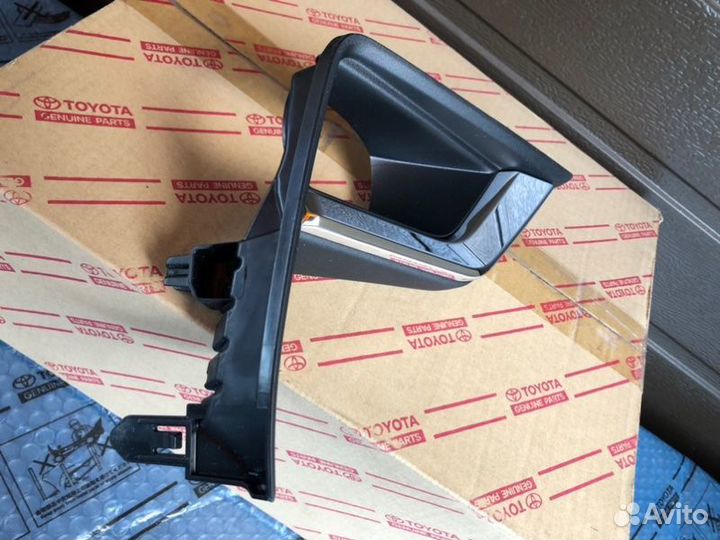 Рамка птф передняя левая Toyota Lc Prado 150