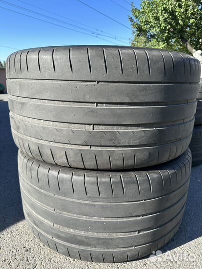 Michelin Pilot Sport 4 275/40 R20 и 315/35 R20 110Y