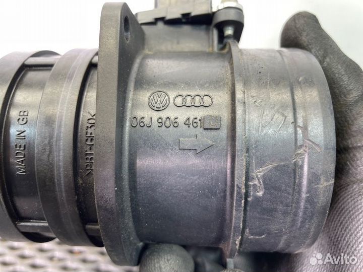 Расходомер воздуха Audi A5 8TA cdnb 2.0 2009