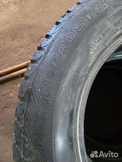 Gislaved Nord Frost 5 225/65 R17 19B