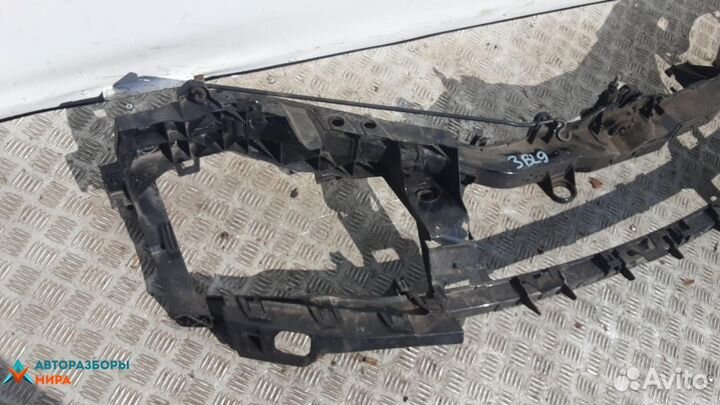 Передняя панель крепления облицовки (телевизор)