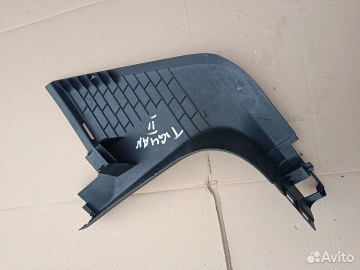 Внутренняя накладка порога передняя Volkswagen