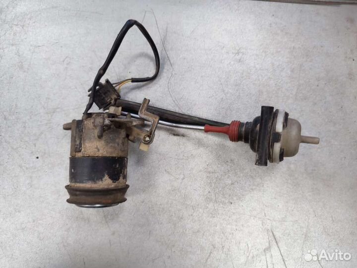 Личинка замка багажника на Audi 100 (4A, C4)