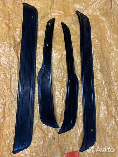 Bmw e90 накладки порогов м пакет внутренние