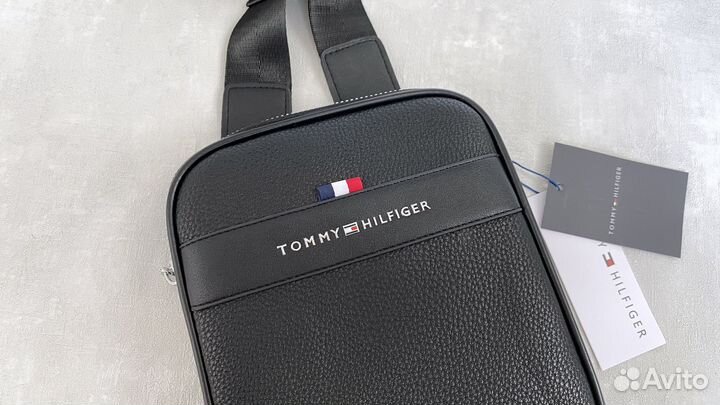 Сумка Tommy Hilfiger кожаная