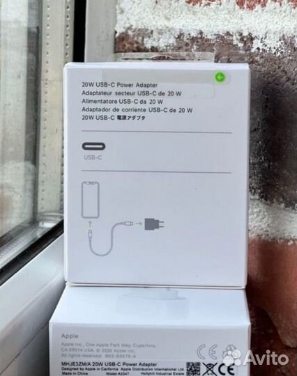 Apple Адаптер/Блок USB Type-C 20W Новый