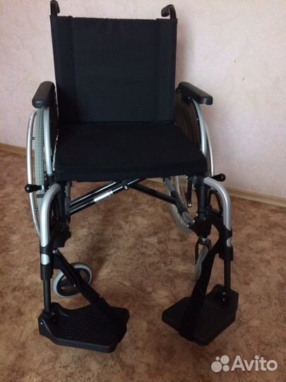 Инвалидная коляска