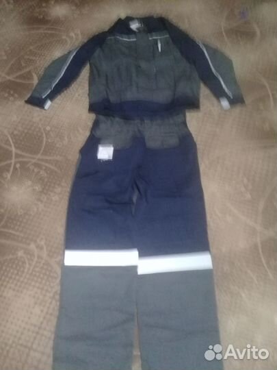 Рабочая спецодежда комбинезон