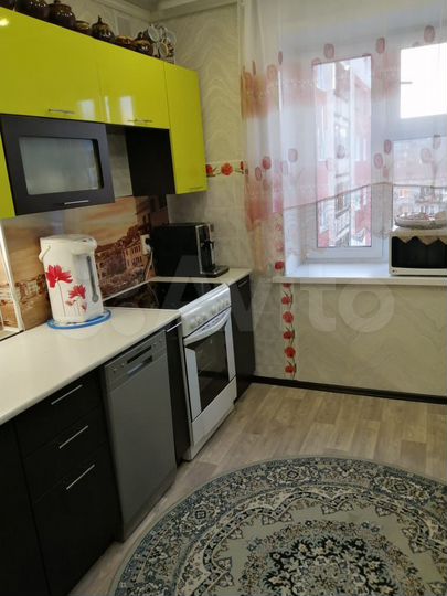 2-к. квартира, 60 м², 8/9 эт.