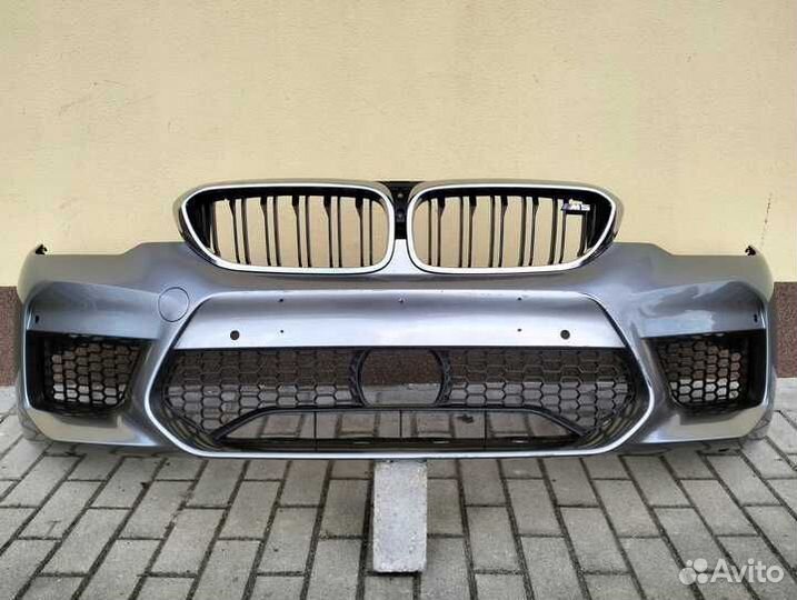 Передний бампер на BMW G30 G31