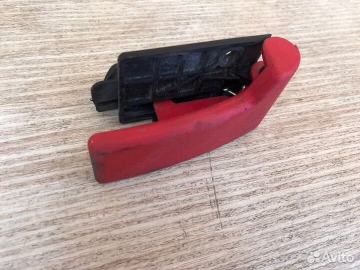 Ручка открывания капота Mercedes-Benz Ml