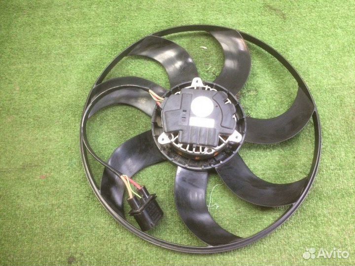 Вентилятор радиатора Volkswagen Tiguan 2 2016