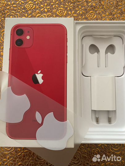 iPhone 11, 64 ГБ
