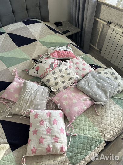 Бортики на кроватку