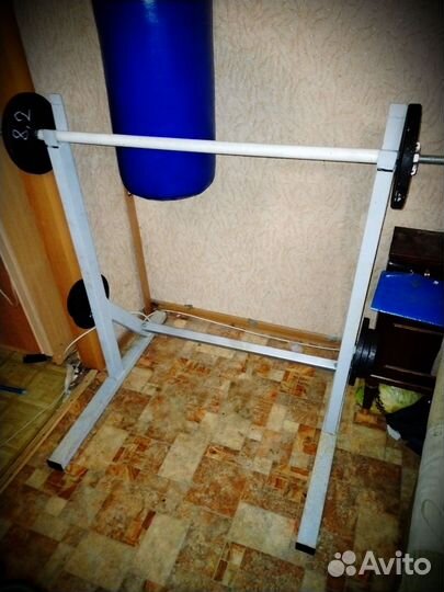 Стойка для штанги