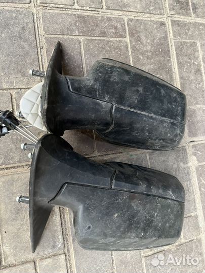 Зеркала на LADA granta