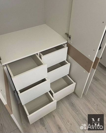 Встроенный шкаф