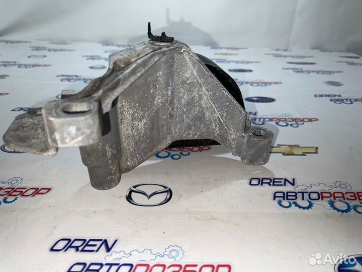 Кронштейн опоры двигателя Nissan Almera G15 1.6