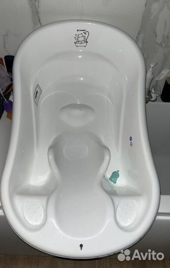 Ванночка для купания с горкой