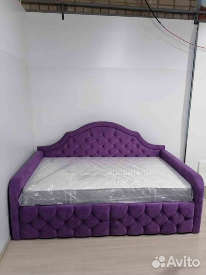 Детская кровать с мягким бортиком