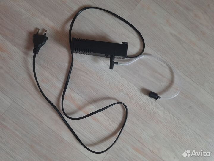 Аквариум с фильтром и светом