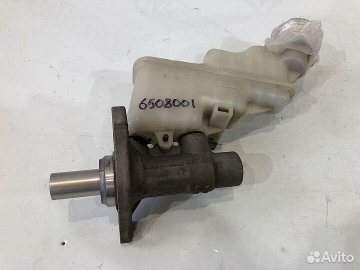 Главный тормозной цилиндр Hyundai Solaris