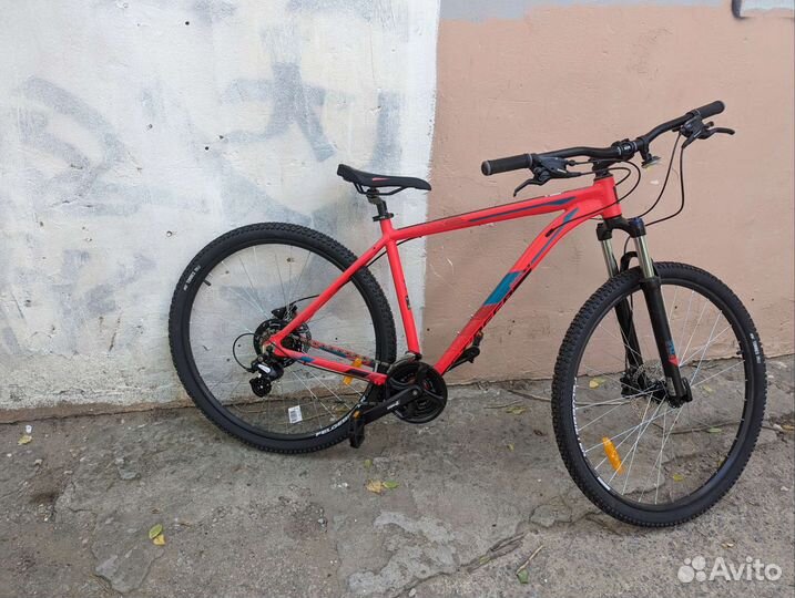 Велосипед stinger graphite 29