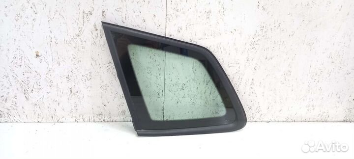 Форточка крыла задняя левая Skoda Karoq I