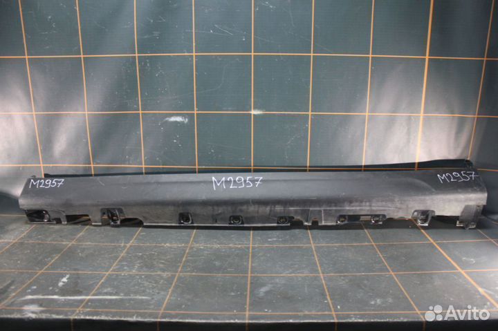 Накладка порога левого - BMW X5 F15