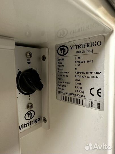 Минихолодильник vitrifrigo C39I