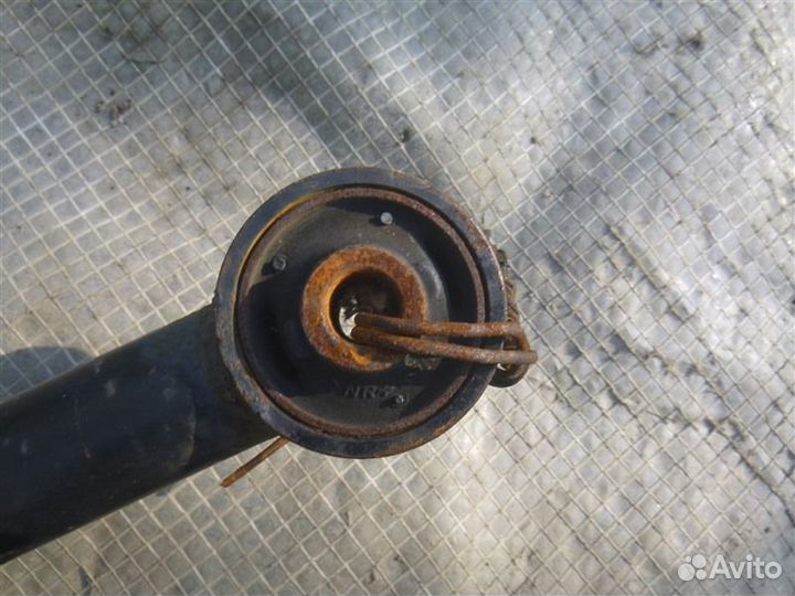 Рычаг задний правый Toyota Land Cruiser Prado