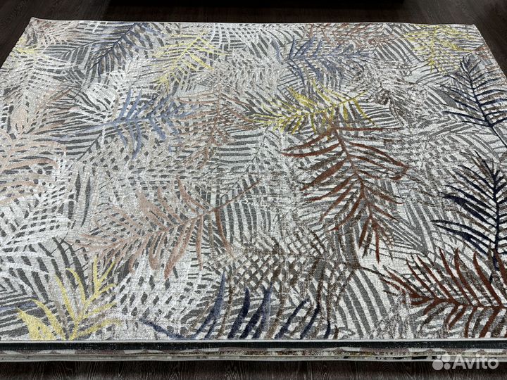 Ковер новый 2х2.9м